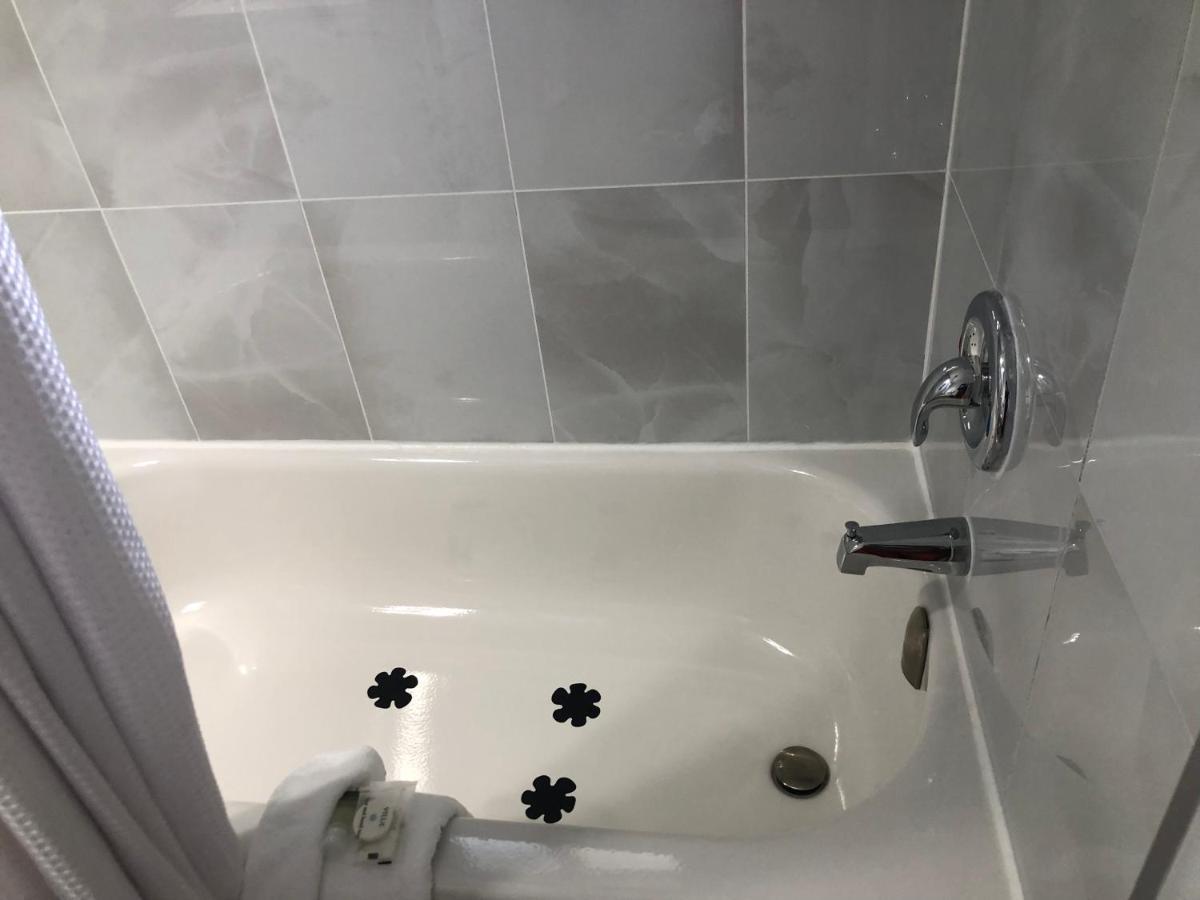 كريستون Bavarian Orchard Motel المظهر الخارجي الصورة
